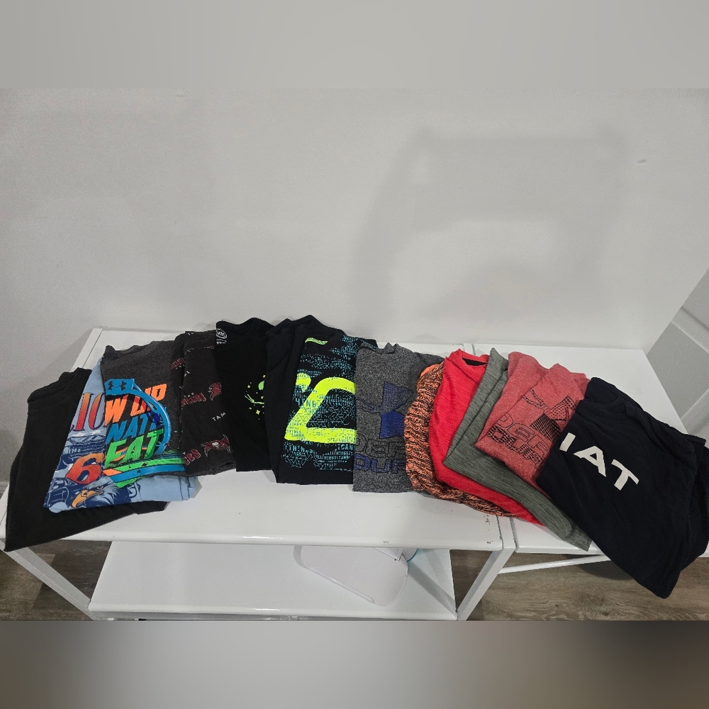 12- Kids Graphic T-Shirt Set - Multicolor